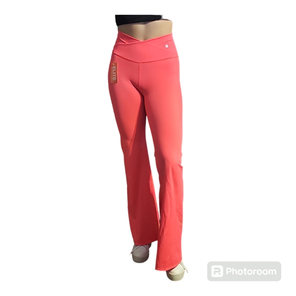 NWT Bell bottom leggings Size small - Picture 2 of 11